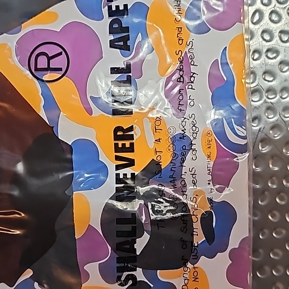 BAPE AKA A BATHING APE 🔥 NWT🔥💯AUTHENTIC 🔥 - Picture 2 of 5